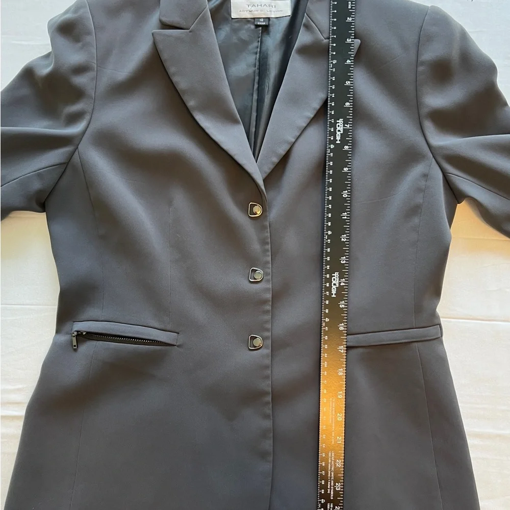 Tahari Charcoal Blazer - Picture 9 of 9